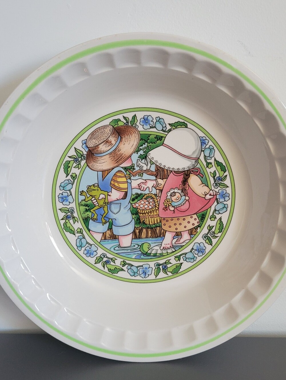 Watkins Country Kids Summertime Friends Collector's Recipe Strawberry Pie Plate
